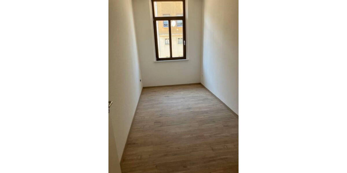 Etagenwohnung Plauen Stadtmitte - 2 Zimmer, 61 m&sup2;, 495&euro; | Angebot:26389271