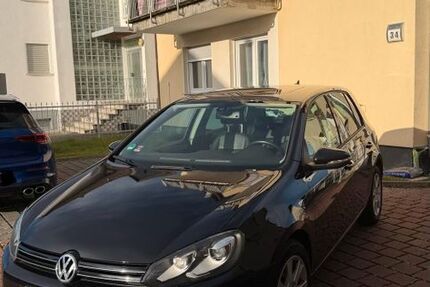 VW Golf 140.000 km 5.899 &euro; Groß Gerau 64521