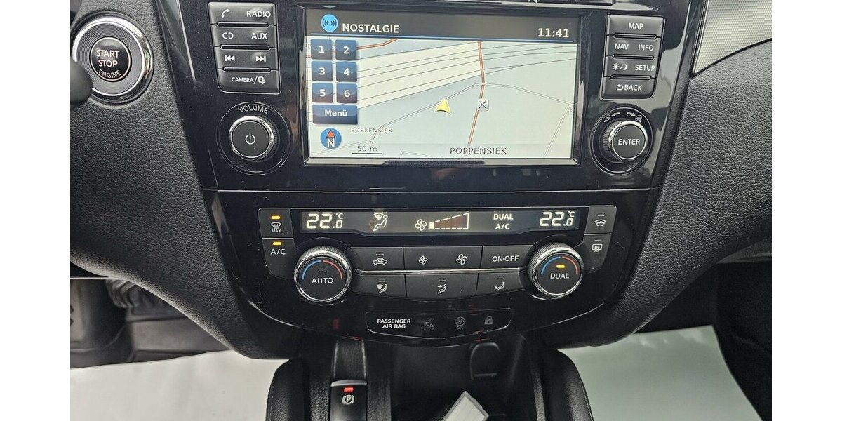 Nissan Qashqai N-Connecta NAVI PANO. Kamera 360° 129.421 km 11.990 &euro; Löhne 32584