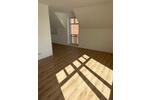 Dachgeschoßwohnung Zetel - 3 Zimmer, 80 m&sup2;, 640&euro; | Angebot:18820300