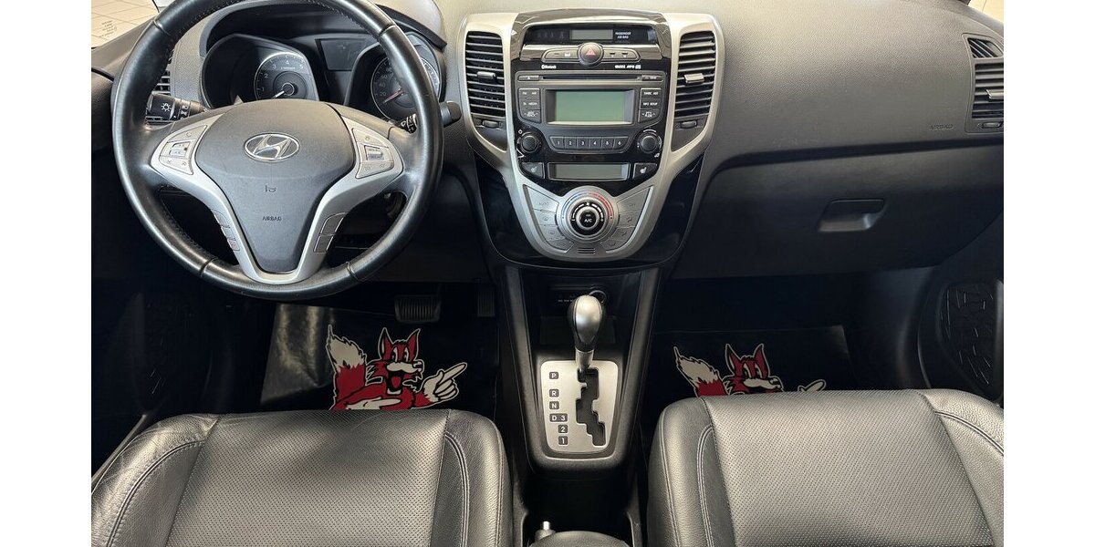 Hyundai ix20 FIFA world Cup Edition Automatik/LEDER/AHK/ 59.985 km 10.990 &euro; Leipzig 04347