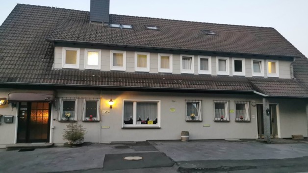Hotel mit Restaurant Fitness mit Wald und Garten