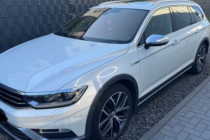 VW Passat Alltrack 156.000 km 19.500 € Erzhausen 64390