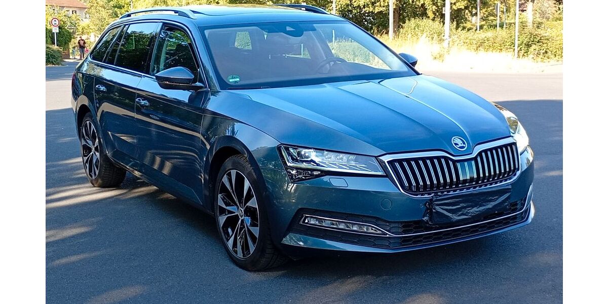 Skoda Superb 83.000 km 26.500 &euro; Dietzenbach 63128