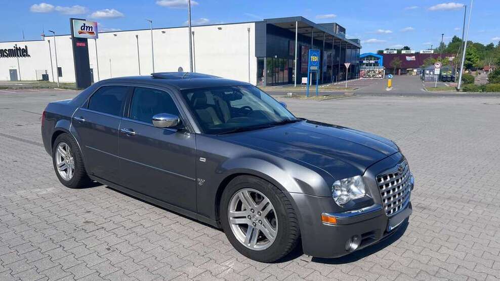 300C