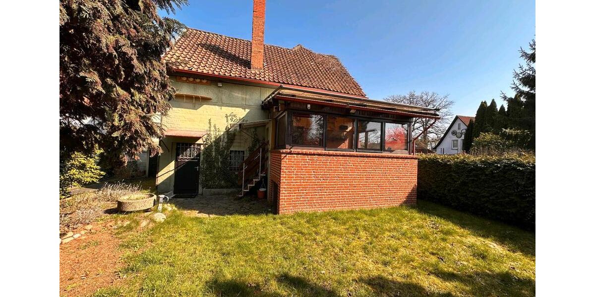 Einfamilienhaus Uetze - 7 Zimmer, 150 m&sup2;, 229.000&euro; | Angebot:26619953