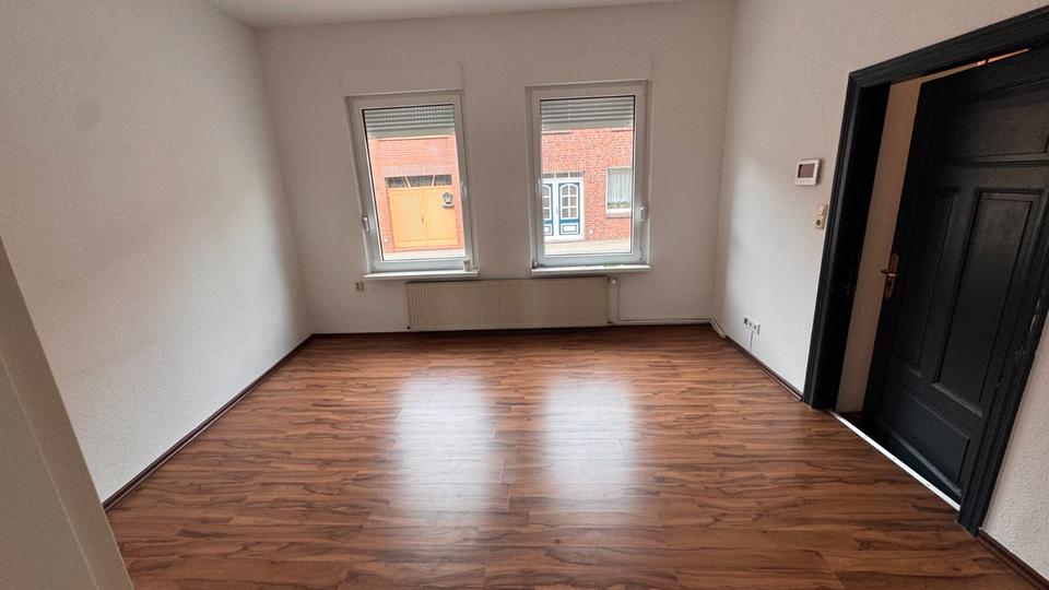 Mehrfamilienhaus, Wohnhaus Crivitz - 7 Zimmer, 172 m&sup2;, 319.000&euro; | Angebot:27157826