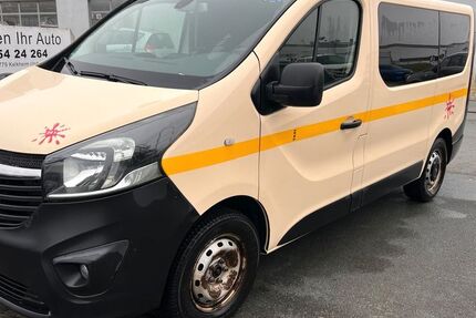 Opel Vivaro 431.800 km 7.999 &euro; Kelkheim 65779