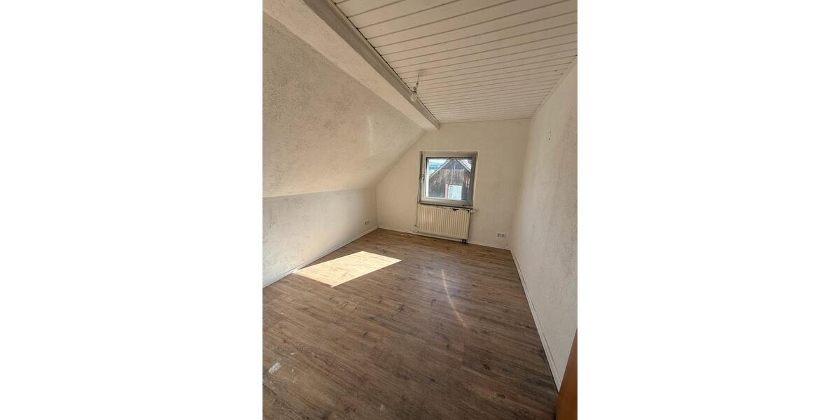 Doppelhaushälfte Schillingen - 4 Zimmer, 90 m&sup2;, 79.000&euro; | Angebot:27158224