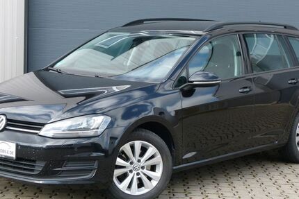 VW Golf 322.000 km 5.999 &euro; Asslar-Werdorf 35614