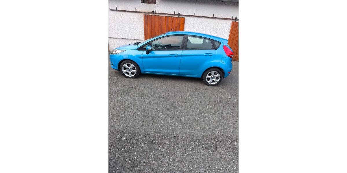 Ford Fiesta 170.000 km 2.950 &euro; Schwabach 91126