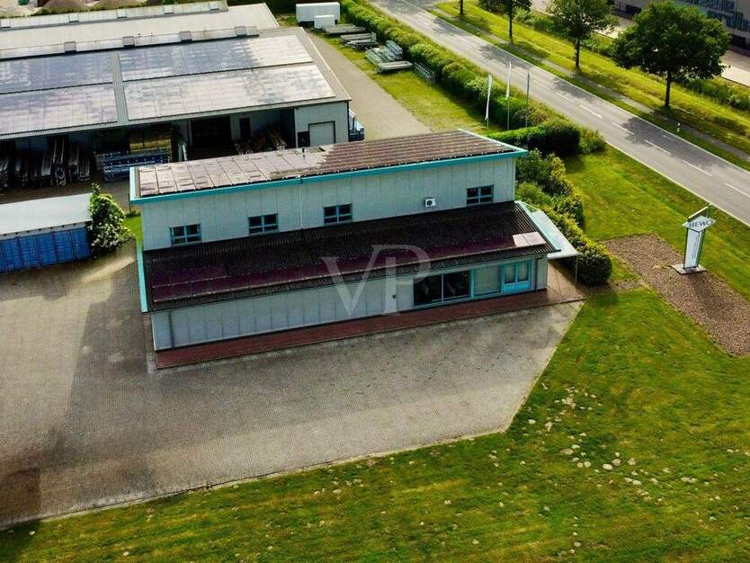 Provisionsfrei: Energieeffizientes Büro- und Lagergebäude in sichtbarer Lage zimmer