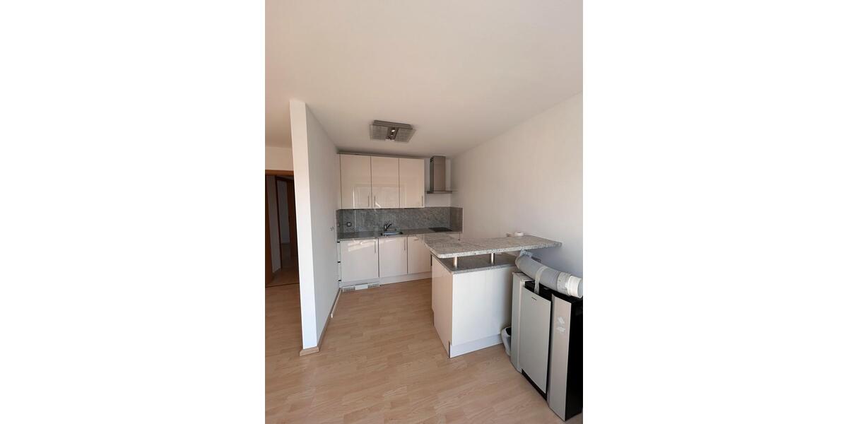 Dachgeschoßwohnung Ingolstadt - 2 Zimmer, 41 m&sup2;, 800&euro; | Angebot:25414088