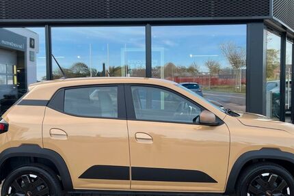 Dacia Spring 2.000 km 18.435 € Osterhever 25836