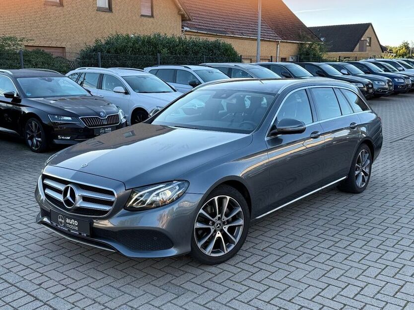 E 220