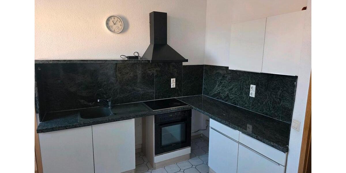 Etagenwohnung Gotha - 4 Zimmer, 105 m&sup2;, 735&euro; | Angebot:26671049