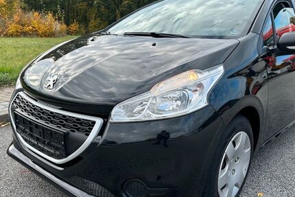 Peugeot 208 79.000 km 4.500 &euro; Wildau 15745
