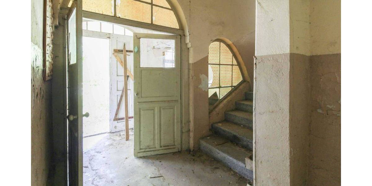 Mehrfamilienhaus, Wohnhaus Klipphausen Gauernitz - 8 Zimmer, 640 m&sup2;, 159.000&euro; | Angebot:26016623