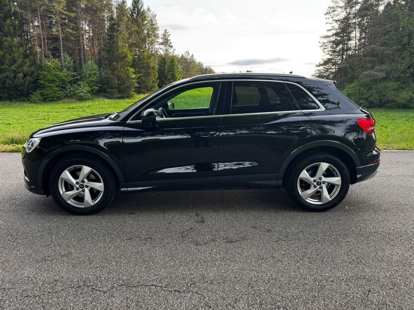 Audi Q3 164.800 km 22.999 € Hohenstein-Bernloch 72531