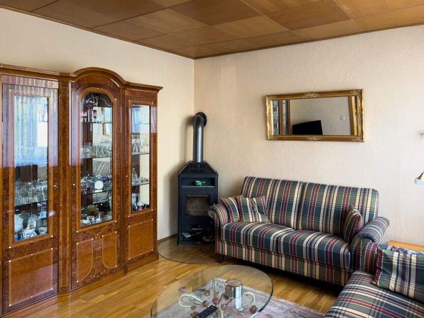 Mehrgenerationen-Familien-Haus in Bestlage 1 zimmer