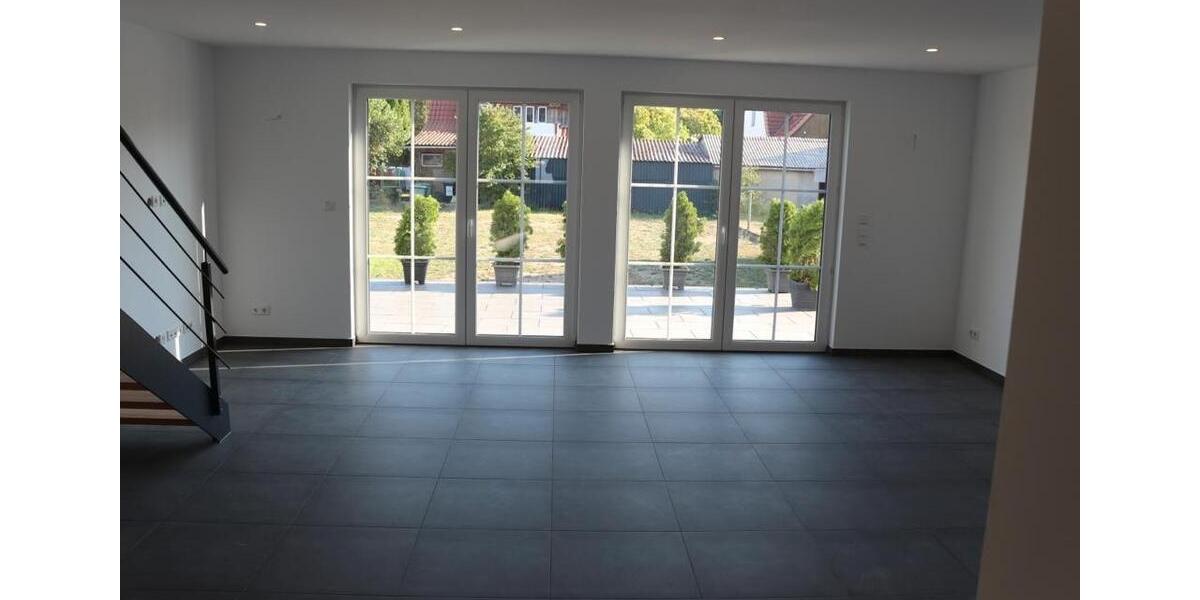 Doppelhaushälfte Burgdorf - 4 Zimmer, 135 m&sup2;, 425.000&euro; | Angebot:27120581