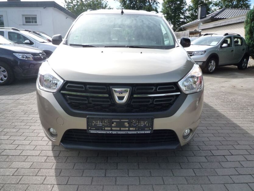 Dacia Lodgy 77.000 km 9.999 € Trappenkamp 24610