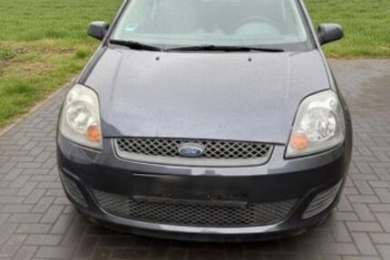 Ford Fiesta 156.840 km 1.800 &euro; Weyhe 28844