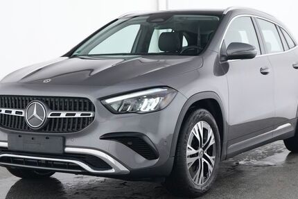 Mercedes-Benz GLA 200 17.293 km 45.300 &euro; Sigmaringen-Laiz 72488