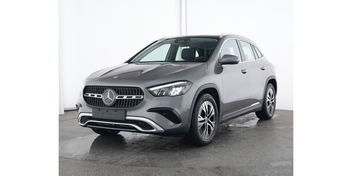 Mercedes-Benz GLA 200 17.293 km 45.300 &euro; Sigmaringen-Laiz 72488