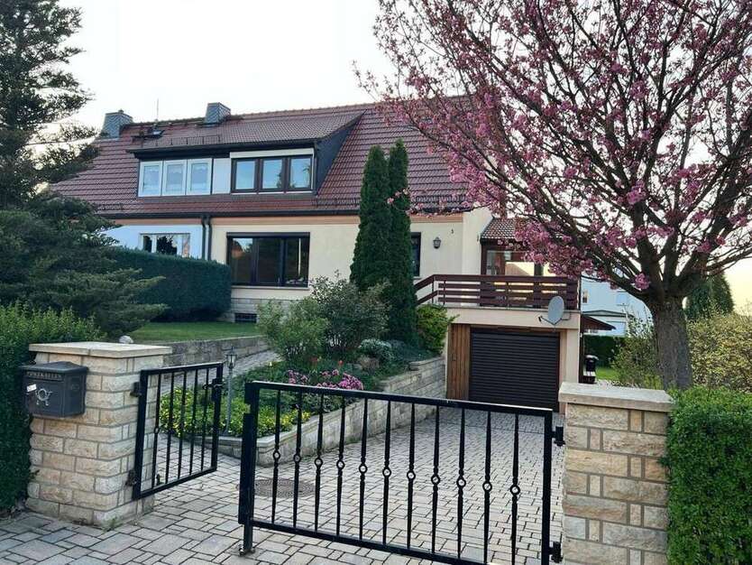 Haus zum Kaufen in Dohna 424.500 € 140 m²