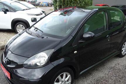 Toyota Aygo (X) 195.000 km 2.690 &euro; Landshut 84030