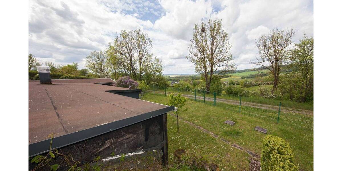 Mehrfamilienhaus, Wohnhaus Sachsenbrunn Sachsenbrunn - 3 Zimmer, 70 m&sup2;, 79.000&euro; | Angebot:26882110