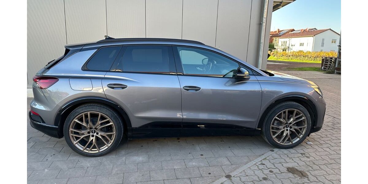 Audi Q4 e-tron 40.100 km 29.500 &euro; Ruppertsberg 67152