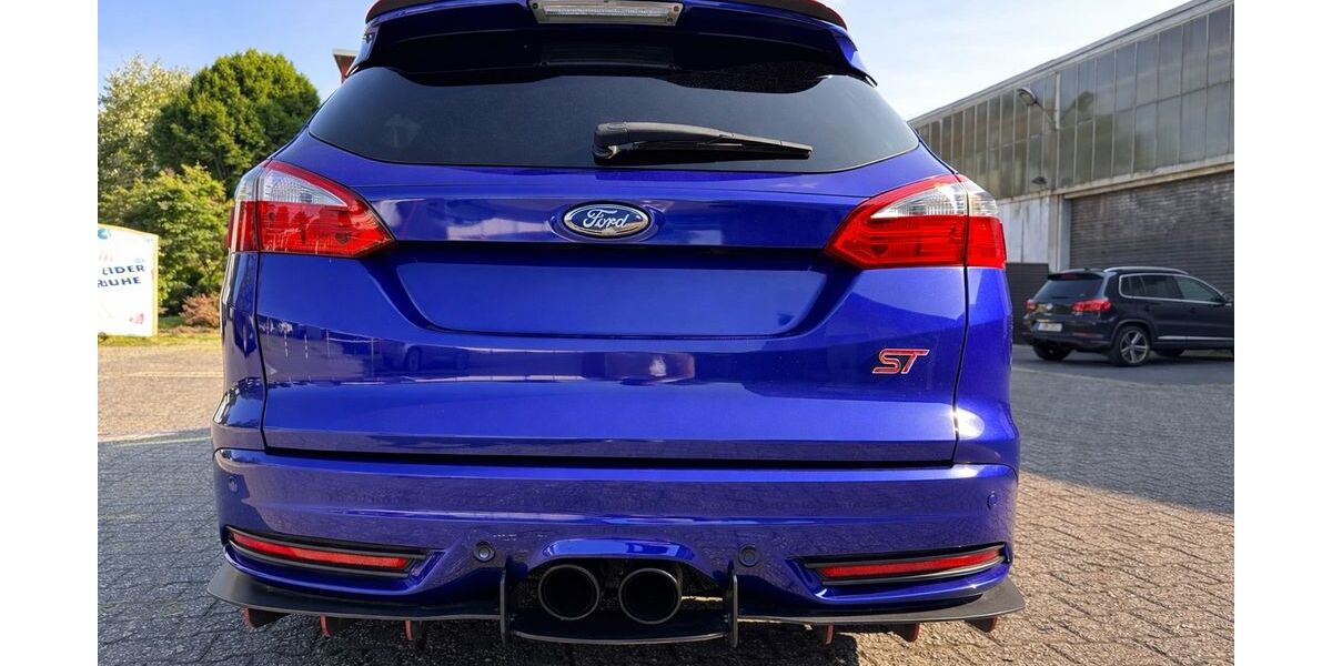 Ford Focus 219.500 km 8.000 &euro; Bochum 44867