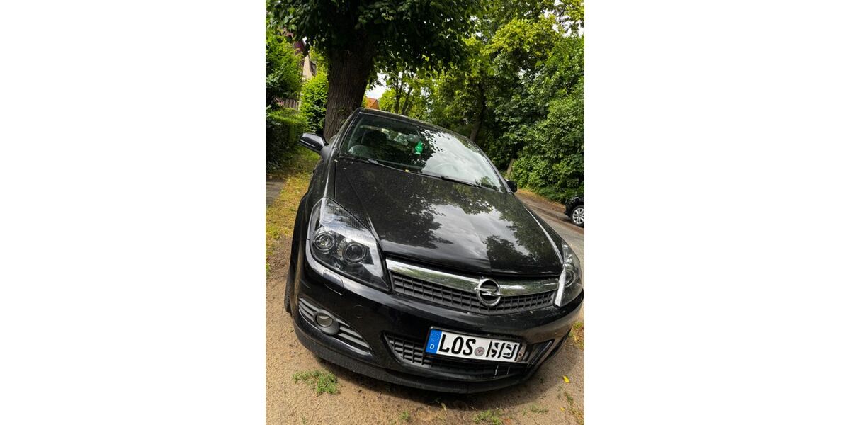 Opel Astra 229.695 km 2.199 &euro; Fürstenwalde/Spree 15517