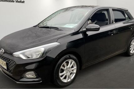 Hyundai i20 44.300 km 13.290 &euro; Viersen 41747