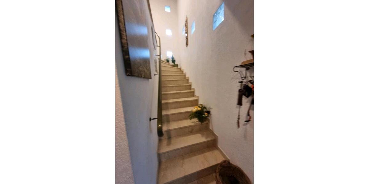 Etagenwohnung Alsfeld - 3 Zimmer, 73 m&sup2;, 900&euro; | Angebot:26118013