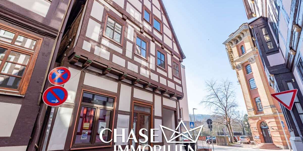 Einfamilienhaus Hameln - 9 Zimmer, 216 m&sup2;, 355.000&euro; | Angebot:25513443