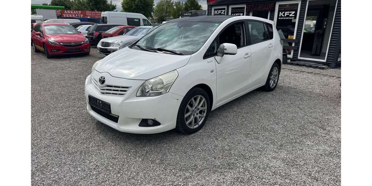 Toyota Verso 240.000 km 3.990 &euro; Augsburg 86167