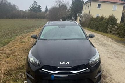 Kia ceed Sportswagon 90.000 km 18.900 &euro; Allersberg 90585