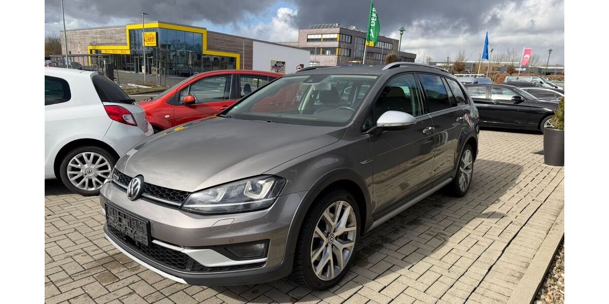 VW Golf 251.000 km 9.450 &euro; Egestorf 21272