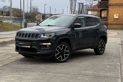 Jeep Compass 167.000 km 13.700 &euro; Königs Wusterhausen 15711