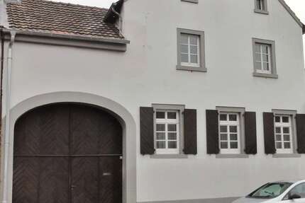 Haus zum Kaufen in Aldenhoven 519.000 € 194 m² 7 zimmer