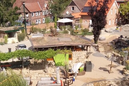 Exklusiv und außergewöhnlich: Anwesen direkt am Axtbach mit Beach und Erdmännchen (-gehege) 4 zimmer