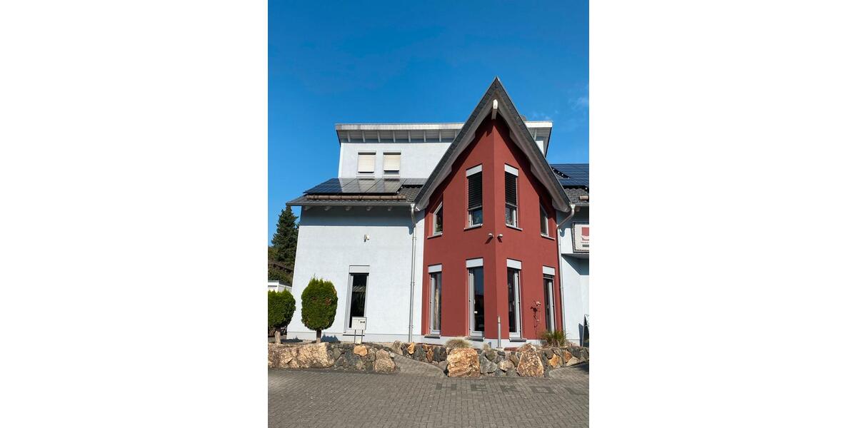 Dachgeschosswohnung in Elmshausen 100m2 3 zimmer