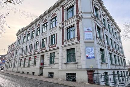 Bürofläche zu vermieten - Zentrale Lage in Perleberg zimmer