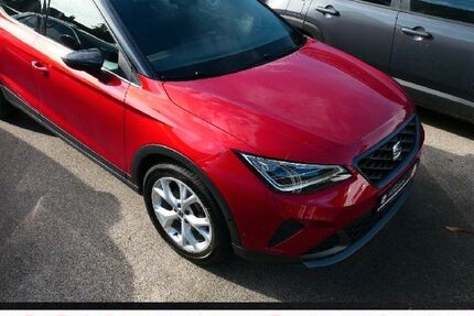 Seat Arona 52.100 km 20.350 € Pappenheim 91788