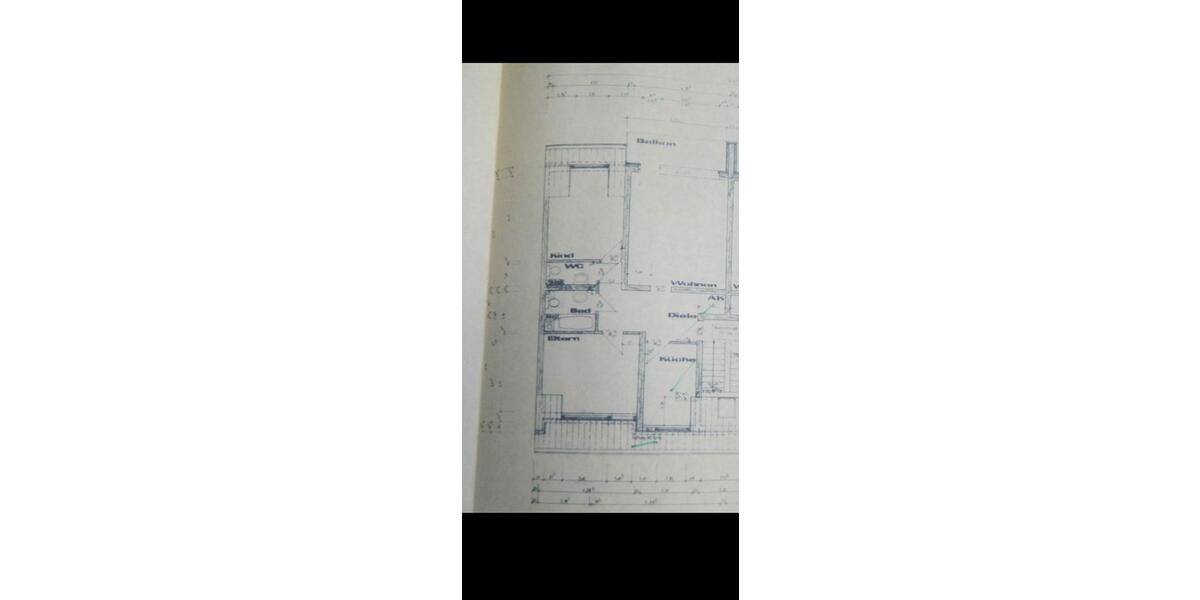 Dachgeschoßwohnung Oberhausen - 3 Zimmer, 74 m&sup2;, 603&euro; | Angebot:26650152