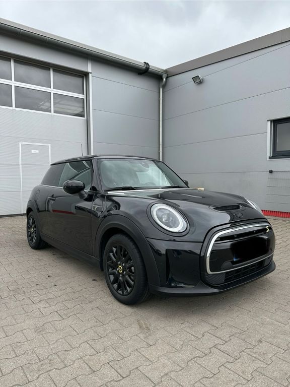 Mini Cooper SE 23.000 km 21.000 € Reinheim 64354