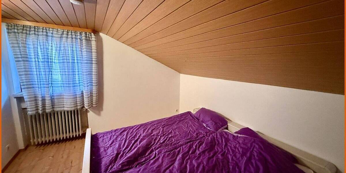 Einfamilienhaus Viechtach - 8 Zimmer, 205 m&sup2;, 339.000&euro; | Angebot:25727066
